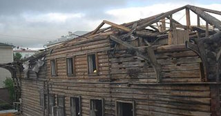 Демонтаж деревянных конструкций в Иркутске - расценки от 1050 рублей - Сварной-Ркт
